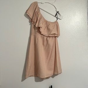 One shoulder dress